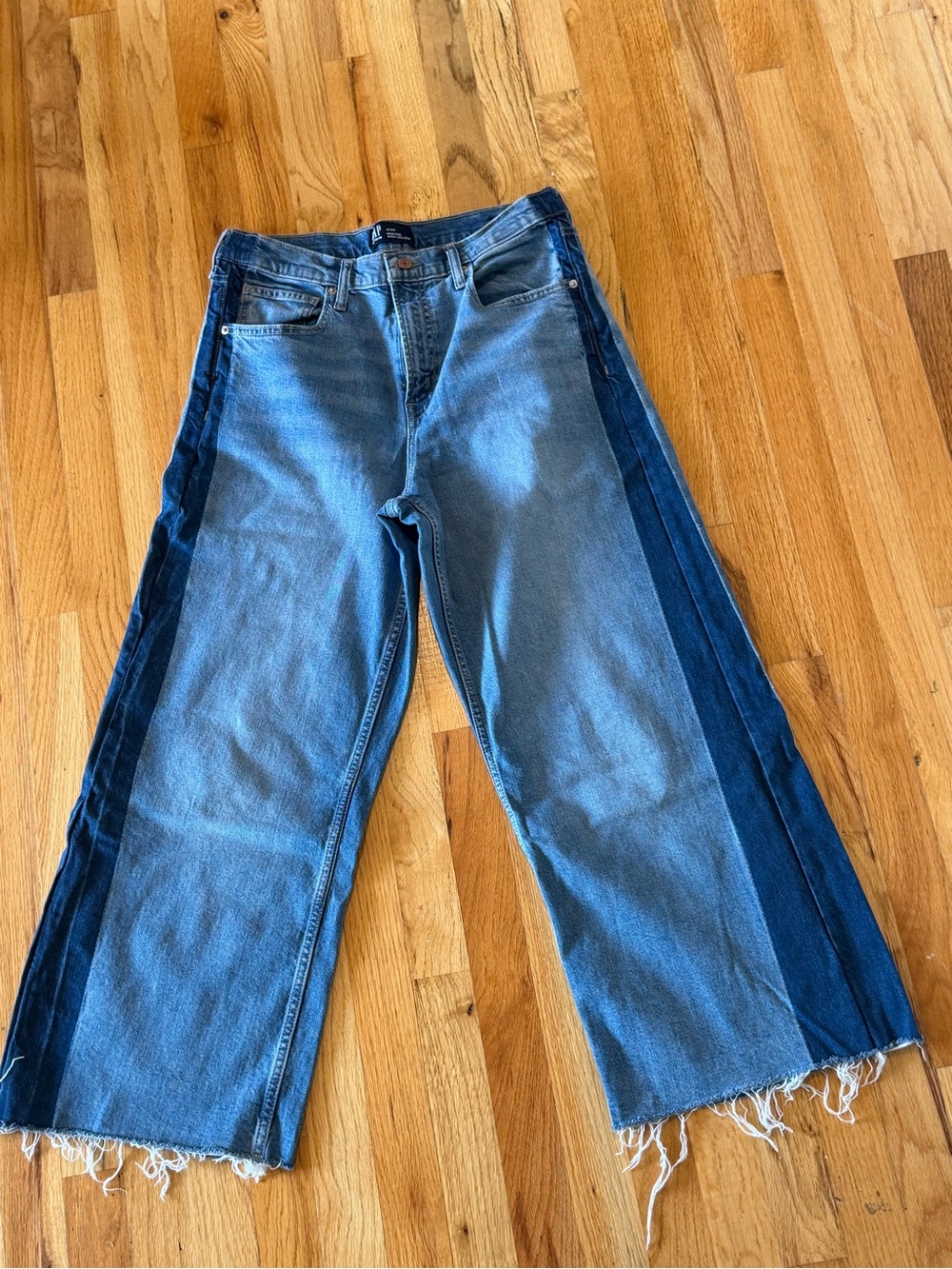GAP Two-Tone Blue Wide-Leg Jeans